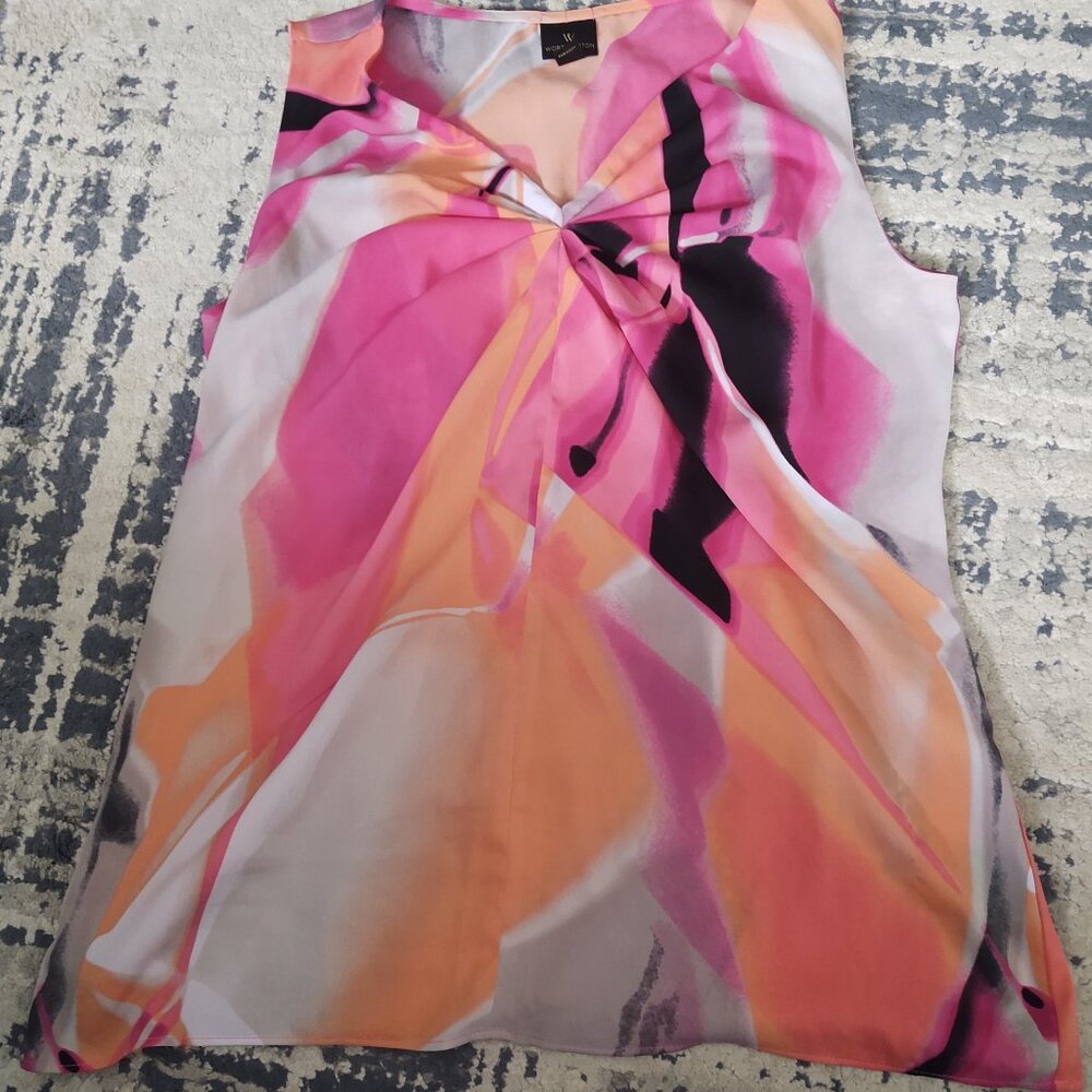 Womans sleeveless blouse (M)